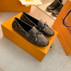 Louis Vuitton Tods Shoes